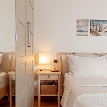 Apartamento Cozy Retreat In Coastal Livorno Exterior foto